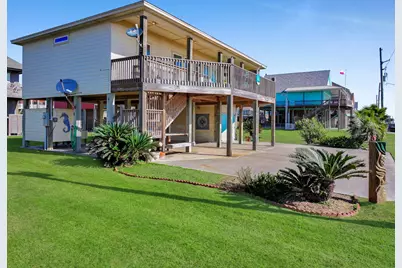 2577 Holiday Drive, Crystal Beach, TX 77650 - Photo 38