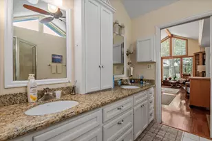 25402 Spring Ridge Dr, Spring, TX 77386 - Photo 38