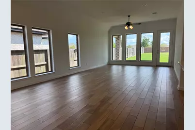 4942 Hitchings Court, Manvel, TX 77583 - Photo 8