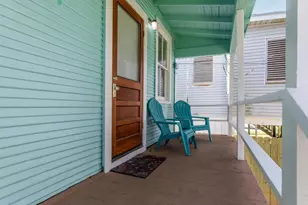 1518 Ave M 1/2, Galveston, TX 77550 - Photo 4