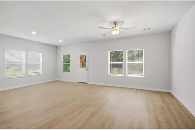 1355 Coastal Drive, Dayton, TX 77535 - Photo 4