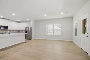 1355 Coastal Dr, Dayton, TX 77535 - Photo 6