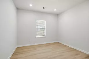 1355 Coastal Dr, Dayton, TX 77535 - Photo 18