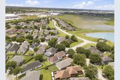 14106 Bishop Bend Lane, Houston, TX 77047 - Photo 36