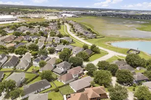 14106 Bishop Bend Ln, Houston, TX 77047 - Photo 36