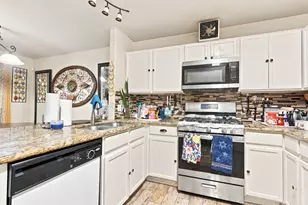 14106 Bishop Bend Ln, Houston, TX 77047 - Photo 16