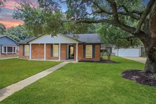 2918 Cherry Springs Dr, Missouri City, TX 77459 - Photo 1