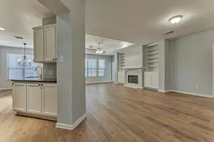 78 Douvaine Ct, The Woodlands, TX 77382 - Photo 12