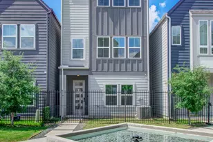 8325 Springwood Crk Ln, Houston, TX 77055 - Photo 4