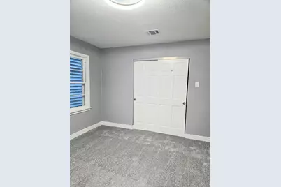 1103 W Camp Circle, La Marque, TX 77568 - Photo 4