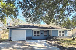1103 W Camp Cir, La Marque, TX 77568 - Photo 2