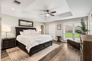 10735 Cedar Creek Dr, Houston, TX 77042 - Photo 16