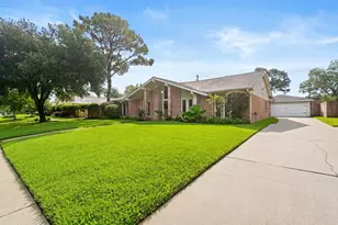 10735 Cedar Creek Dr, Houston, TX 77042 - Photo 30