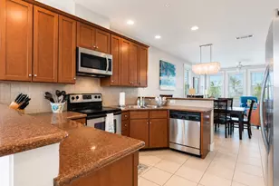4221 Pointe W Dr, Galveston, TX 77554 - Photo 12