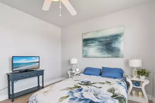 4221 Pointe W Dr, Galveston, TX 77554 - Photo 20