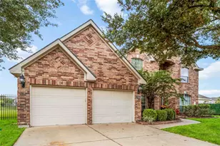 17018 Arrows Peak Ln, Houston, TX 77095 - Photo 2