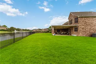 17018 Arrows Peak Ln, Houston, TX 77095 - Photo 34