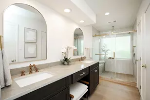 1315 Warwickshire Dr, Houston, TX 77077 - Photo 22