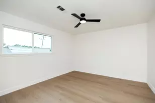 1315 Warwickshire Dr, Houston, TX 77077 - Photo 18