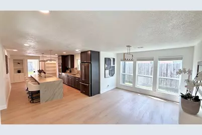 1315 Warwickshire Drive, Houston, TX 77077 - Photo 6
