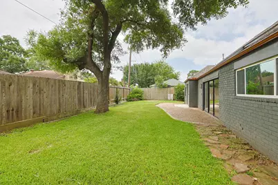 1315 Warwickshire Drive, Houston, TX 77077 - Photo 38