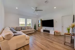 5001 Almond Ter Dr, Katy, TX 77493 - Photo 8