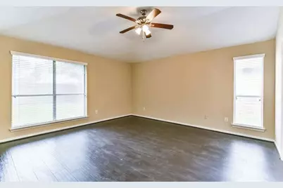 4738 Cavern Drive, Friendswood, TX 77546 - Photo 22