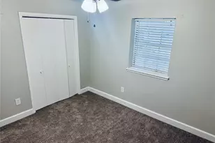 501 Waco St, Conroe, TX 77301 - Photo 4