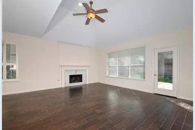 65 W Night Heron Place, The Woodlands, TX 77382 - Photo 6