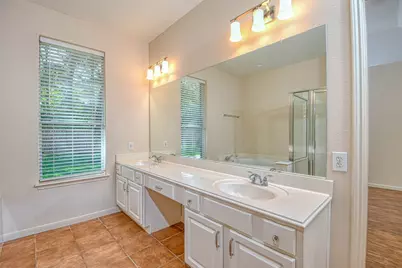 65 W Night Heron Place, The Woodlands, TX 77382 - Photo 12