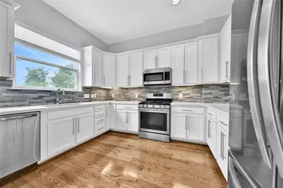 626 E 28th Street, Houston, TX 77008 - Photo 10
