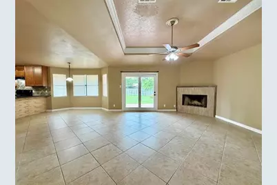 127 Timbercreek Lane, Lumberton, TX 77657 - Photo 2