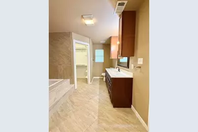 127 Timbercreek Lane, Lumberton, TX 77657 - Photo 22