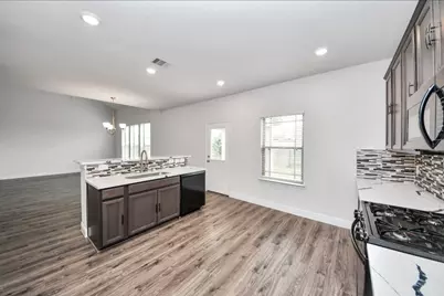 7638 Nevaeh Crest Path, Houston, TX 77016 - Photo 18