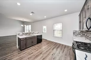 7638 Nevaeh Crest Path, Houston, TX 77016 - Photo 18