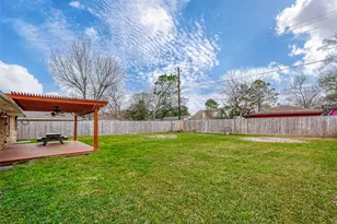 5806 Cartagena St, Houston, TX 77035 - Photo 34