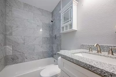 5806 Cartagena Street, Houston, TX 77035 - Photo 18