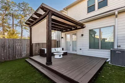 806 Thornton Road #B, Houston, TX 77018 - Photo 1
