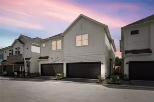 3925 Willowbend Pt Dr, Houston, TX 77025 - Photo 2