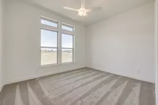 325 Rosalind Cir, Waller, TX 77484 - Photo 40