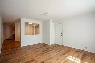 4150 Crow Rd, Beaumont, TX 77706 - Photo 2