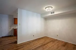 4150 Crow Rd, Beaumont, TX 77706 - Photo 6