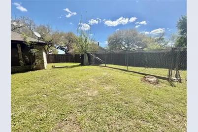 4418 Glen Avon Drive, Pasadena, TX 77505 - Photo 8