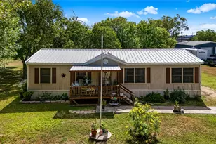 410 Nelson Ave, Victoria, TX 77901 - Photo 1