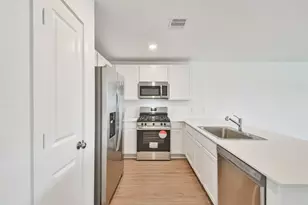 18562 Cepagatti Dr, New Caney, TX 77357 - Photo 6