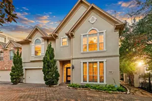 5318 Fayette St, Houston, TX 77056 - Photo 1