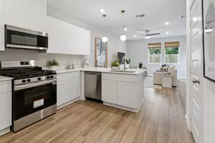 5927 Manning Oaks St, Houston, TX 77091 - Photo 8