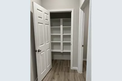 6511 Wenlock Drive, Houston, TX 77048 - Photo 8