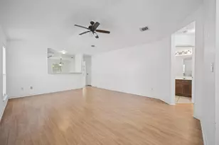 154 Sendero Dr, Huntsville, TX 77340 - Photo 2