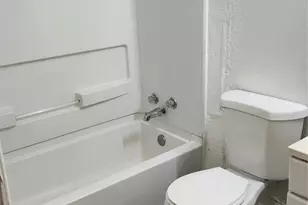 103 Avondale St, Houston, TX 77006 - Photo 10